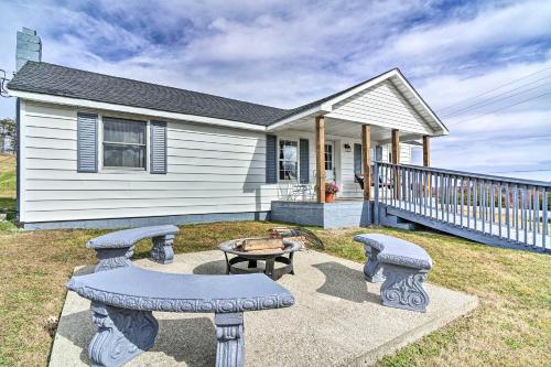 Updated Beattyville Ranch-Style Home with Yard!