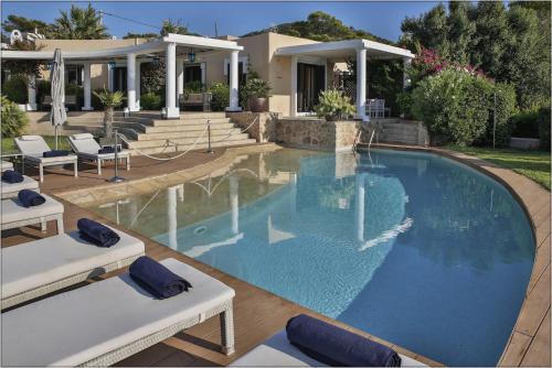 Amazing Ibiza Villa Can Icarus 6 Bedrooms Perched On a Cliff Overlooking the Beach of Cala Moli San Jose