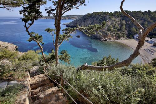 Amazing Ibiza Villa Can Icarus 6 Bedrooms Perched On a Cliff Overlooking the Beach of Cala Moli San Jose