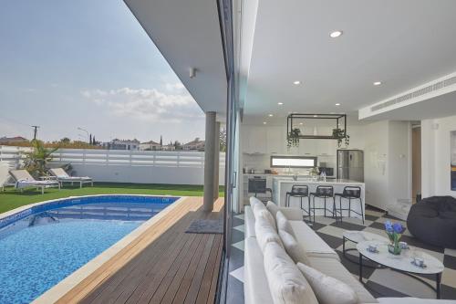 Villa with Private Pool image 8