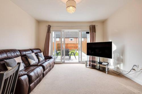 Facilities, Cosy 2 Bedroom Home in Wigan in Wigan