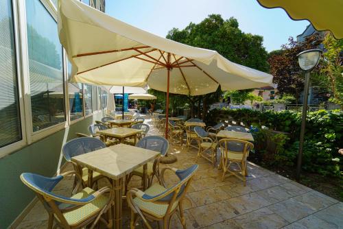 Dasamo Hotel - Dada Hotels - image 2