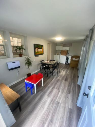 The Haven House - Convenient to All - Suite III