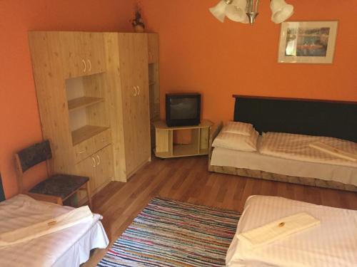 Apartman Dóra