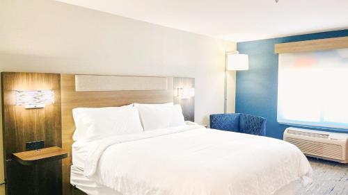 Holiday Inn Express & Suites Frazier Park by IHG