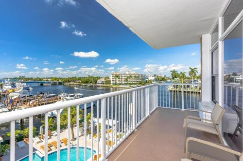 Vista exterior, Sands Harbor Resort and Marina in Pompano Beach