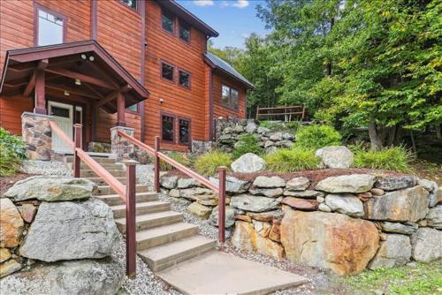 Mountain Brook Lodge - image 6