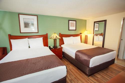 OYO Hotel Macon GA West - image 13