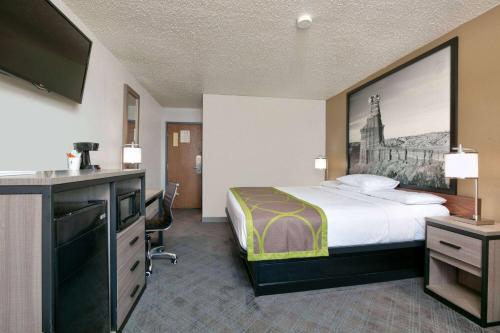 Super 8 by Wyndham Amarillo