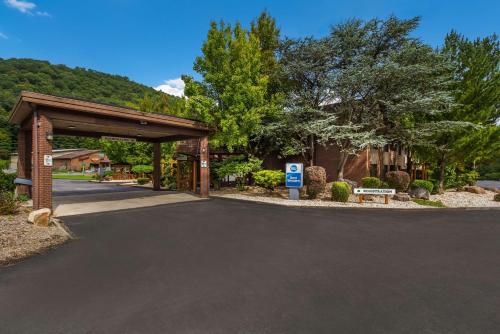 Best Western Braddock Motor Inn