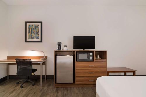 SureStay Hotel by Best Western Helen Downtown