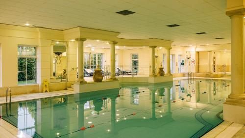 The Keadeen Hotel - 수영장