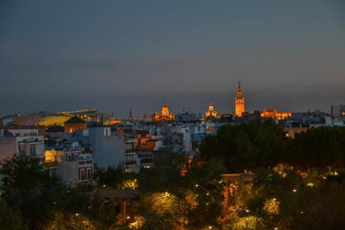Apartamentos Sevilla - image 4