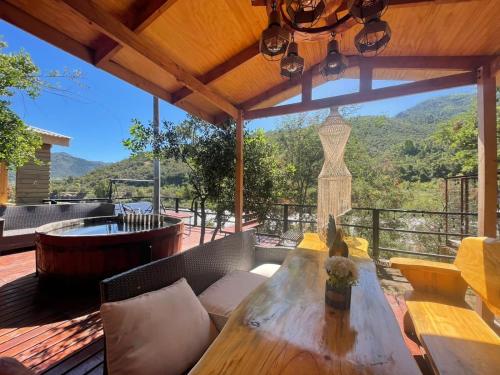 Los queñes Country House