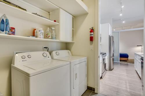 Sheridan Park Stunner! No Matter if You Are in Town for Business or Fun This Property Has You Covered apts - image 4