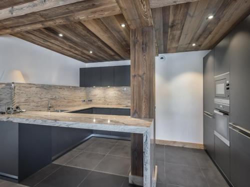 Appartement luxe 5 chambres, sauna, animaux autorisés - FR-1-566-58 (Appartement luxe 5 chambres, sauna, animaux autorises - FR-1-566-58) in Meribel Village