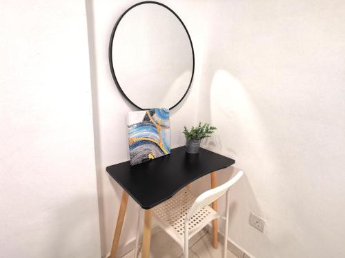 Menjalara Share House 中文房东-Room Only - image 8