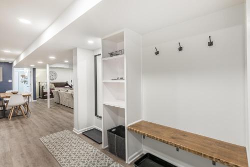Adults Only - Walk to the United Center! Modern Touches Surround You - Check Out the Open Staircase! in University Village