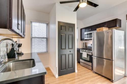 Welcome to West Town! 2 Bedrooms and PET FRIENDLY apts in West Town