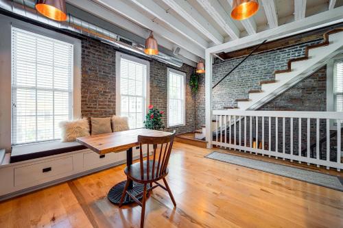 Top Floor in the Heart of West Town! Perfect for Any Group and PET FRIENDLY! apts, Chicago (foto 6)