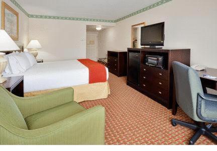 Holiday Inn Express Hotel & Suites Easton, an IHG Hotel