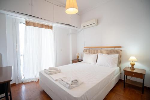 Dimotiko Theatro metro st. 1 bedroom 4 pers. flat