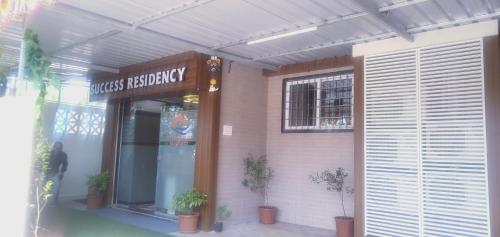 Hotel Success Residency – Navi Mumbai, KY