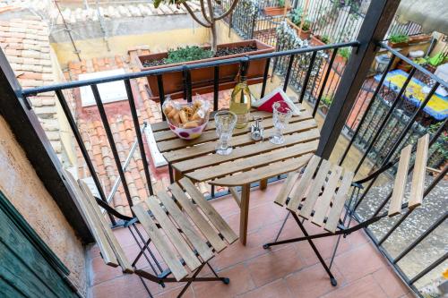 Trastevere house with balcony,quiet NEW, Roma (foto 6)