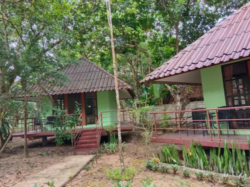 Khao Sok River & Jungle Bungalow