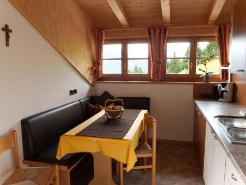 Chalet in Funes Valley with Dolomites Views, Funes (foto 6)