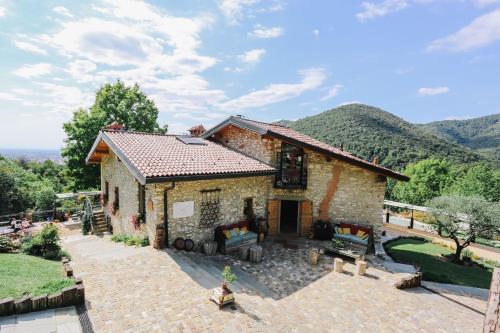 AGRITURISMO CA' FENILE - Hotel - Alzano Lombardo