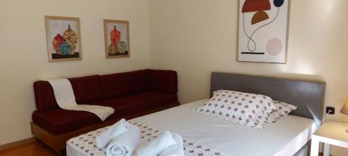 Lobelia Athens Centre -5 BD 2.5 BATH - image 10