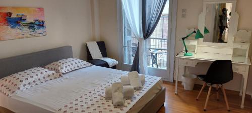 Lobelia Athens Centre -5 BD 2.5 BATH - image 9