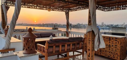 Nile Sunrise Flats Luxor