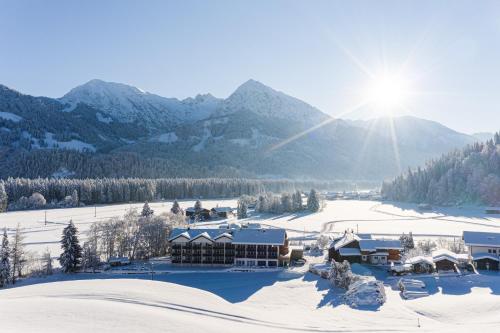 Wohlfuhlhotel Frohsinn 1.9km von Bichlweg entfernt