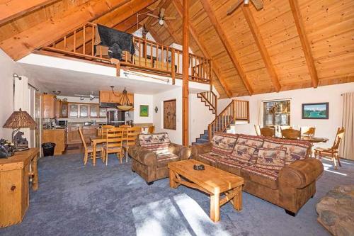 Bella Coola Drive Holiday home - image 4