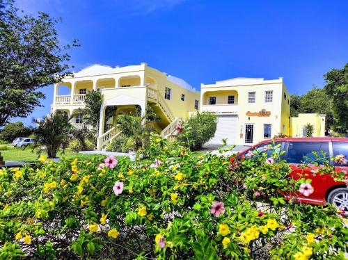 A szálláshely kívülről, LittleLux Living in Anguilla