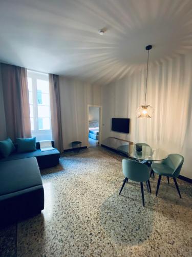 Deluxe Apartment image 7