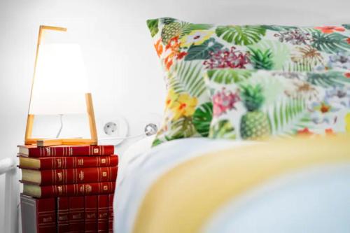 Formosa Apartment with Free Parking and Historic Charm!, Porto