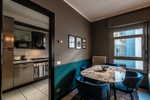 One-Bedroom Apartment image 3