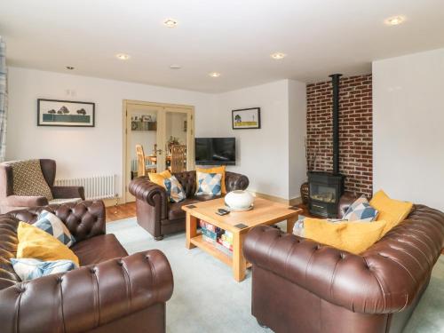 Exterior view, Ring of Kerry Golf Club Cottage in Ring of Kerry