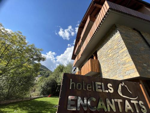 Hotel Els Encantats