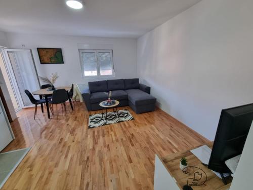 SP Apartmani FREE PARKING - Apartment - Vranje