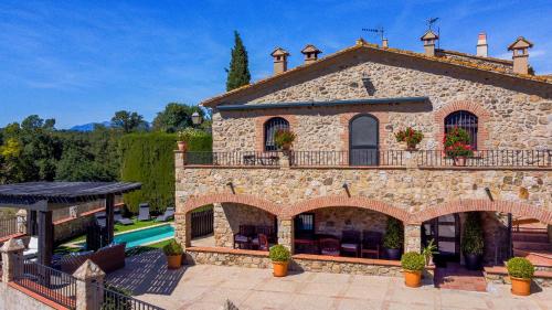  Cal Bisbe, your rural holiday home, Unterkunft in Capmany
