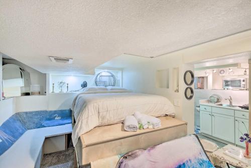 Steps to City Park + Restaurants: Denver Studio - Federal Heights, CO