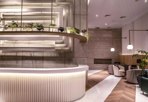 Hol, Met Hotel in La Paz