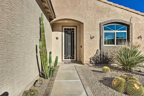 Gold Canyon Home with Private Pool, Grill and Fire Pit