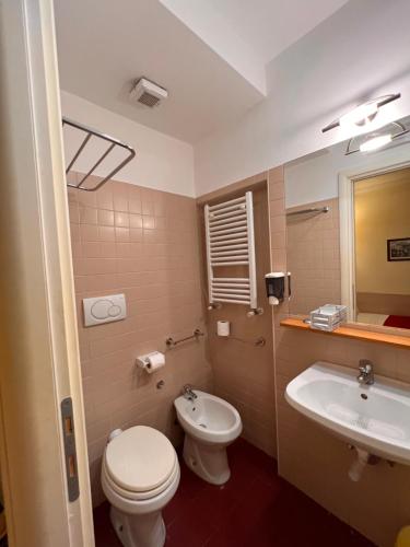 Booking House Rome - image 2