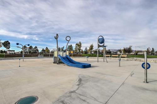 Lovely Vineyard Getaway Less Than 1 Mi to Utah Lake! Lovely Vineyard Getaway Less Than 1 Mi to Utah Lake!