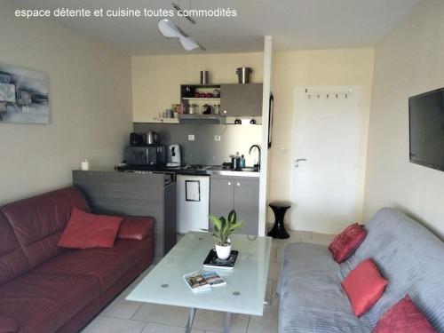 Aux 3 pommes in Saint-Georges-sur-Moulon